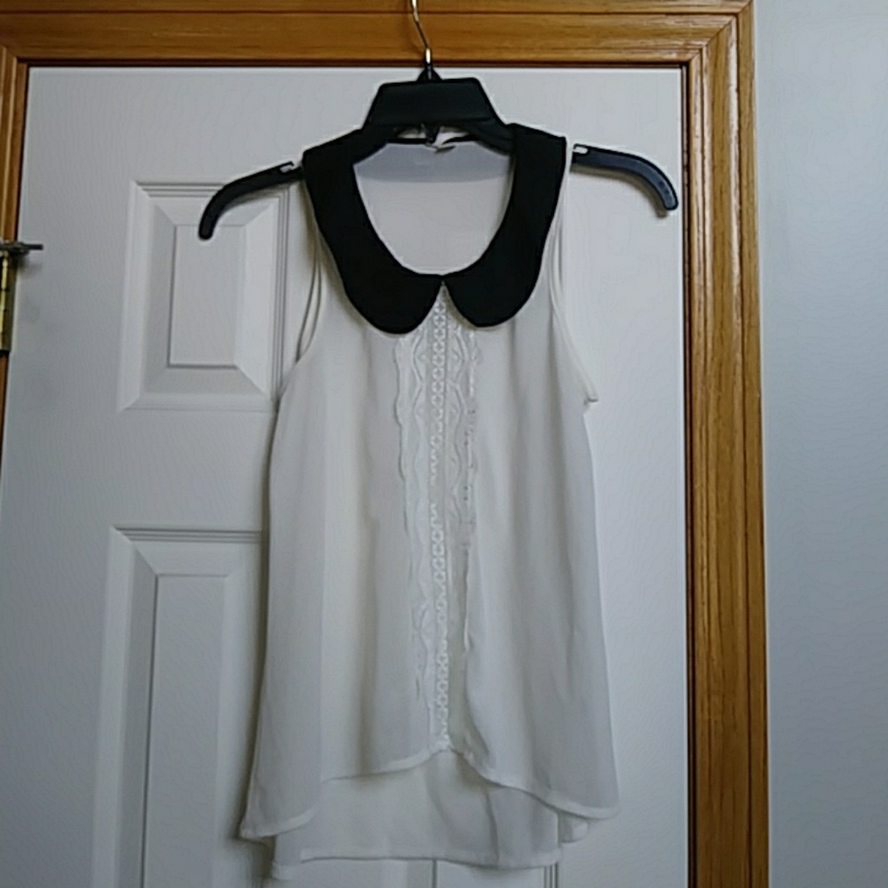 Frenchi sleeveless top with collar - XS